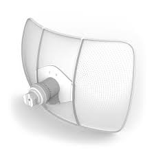Tenda O8 5GHz Outdoor CPE – 23dBi High-Gain, 20km Range, Weatherproof PtP/PtMP Solution
